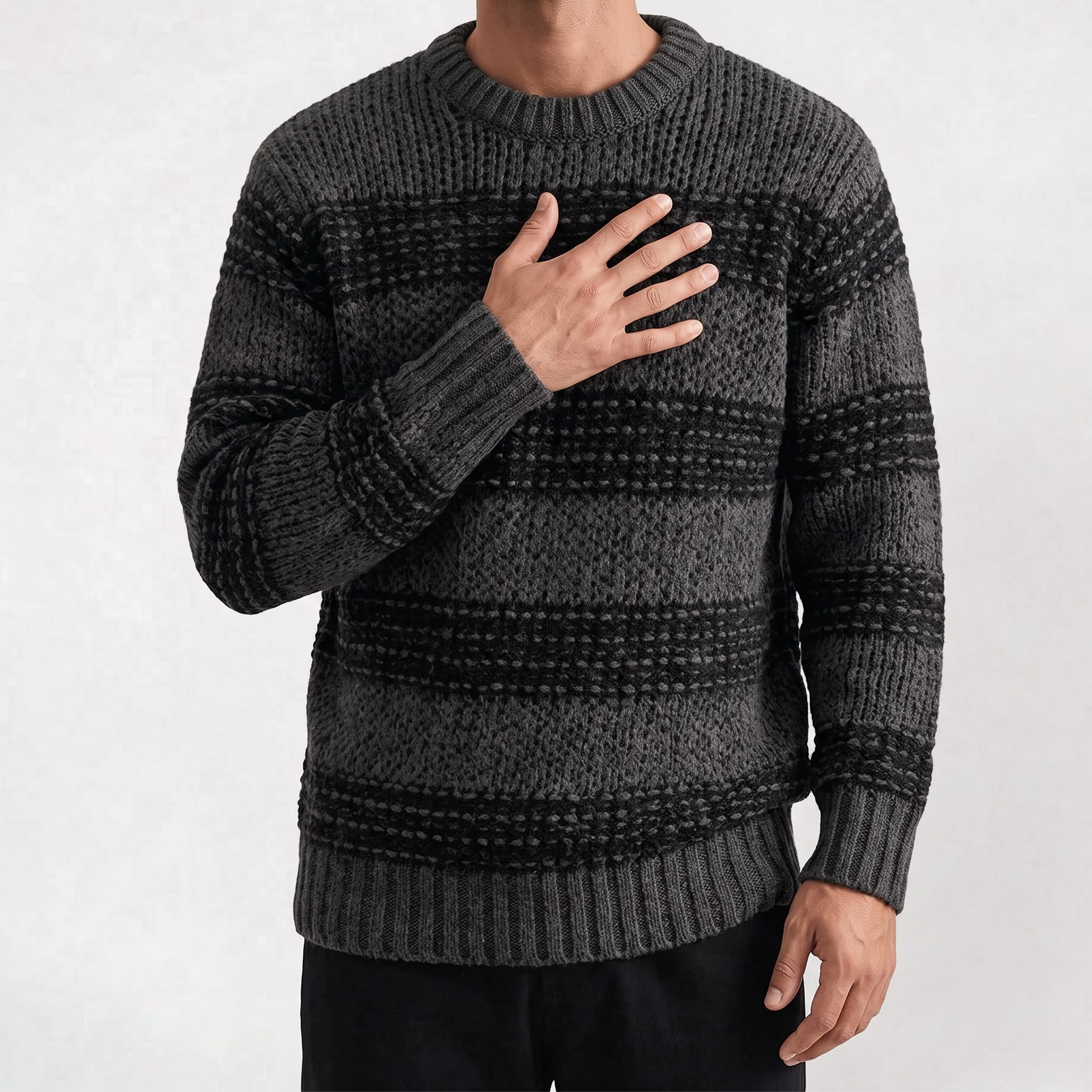 Pull Homme Col Rond Maille Rayée Élégant pour l’Automne et l’Hiver