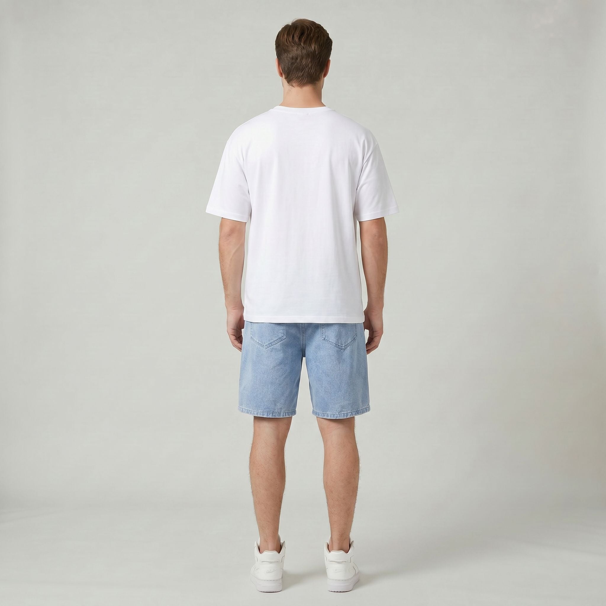 Short en denim léger pour homme avec taille stretch  idéal pour l’été