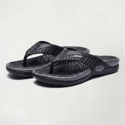Tongs minimalistes classiques pour homme avec semelle amortissante raffinée