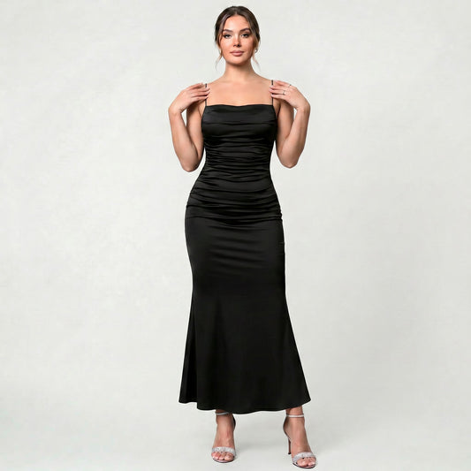 Robe Longue Noire Cintrée pour Femme pour Soirées Élégantes