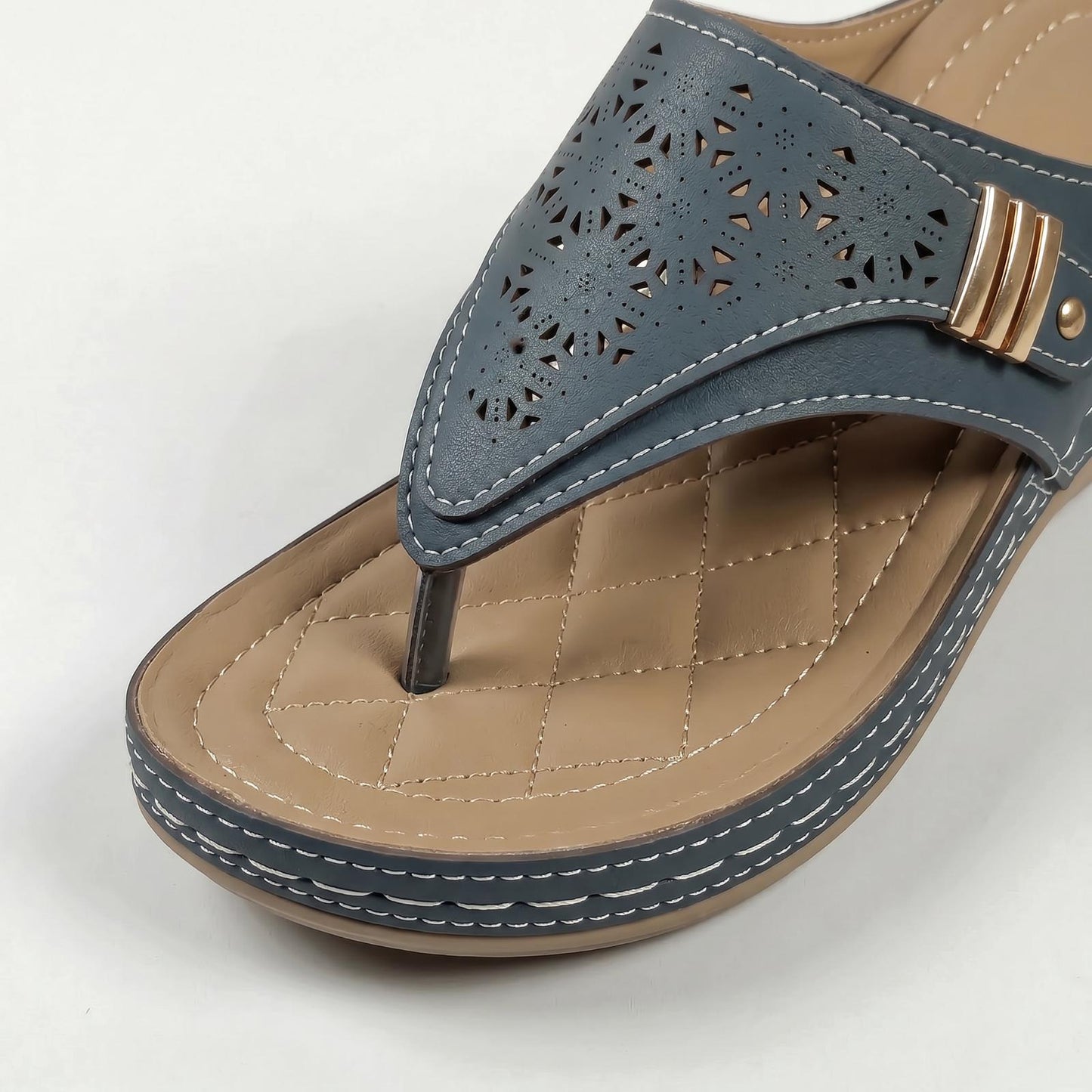 Sandales compensées à plateforme pour femme, confort respirant et style intemporel d’été