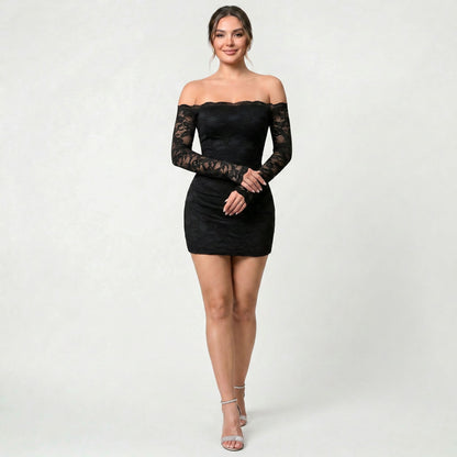 Robe Mini Élégante en Dentelle à Épaules Dénudées Coupe Slim Femme
